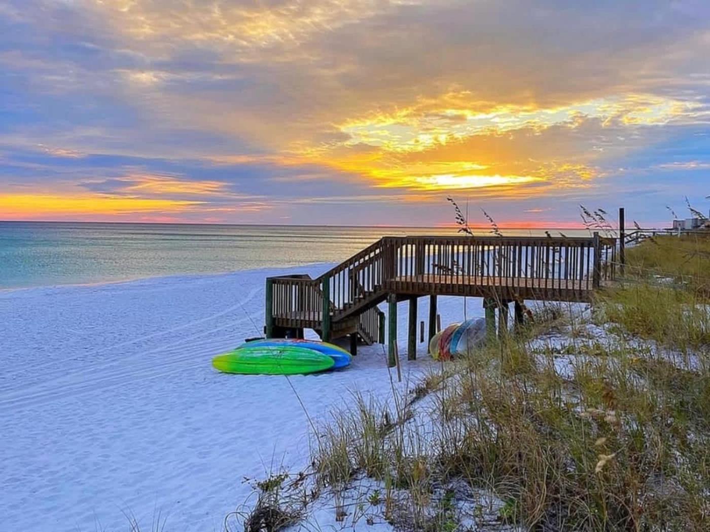 Sunrise Surprise 9Th Floor 2Br 2 Ba King Suite Beach Shuttle, Heated Pool! Destin Exterior photo